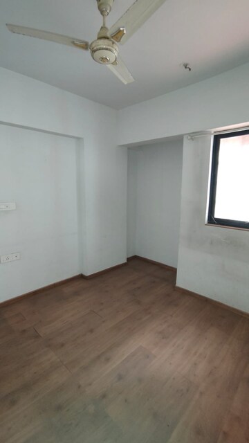 Room in 2 BHK Apartment at Dombivli East – for Rent