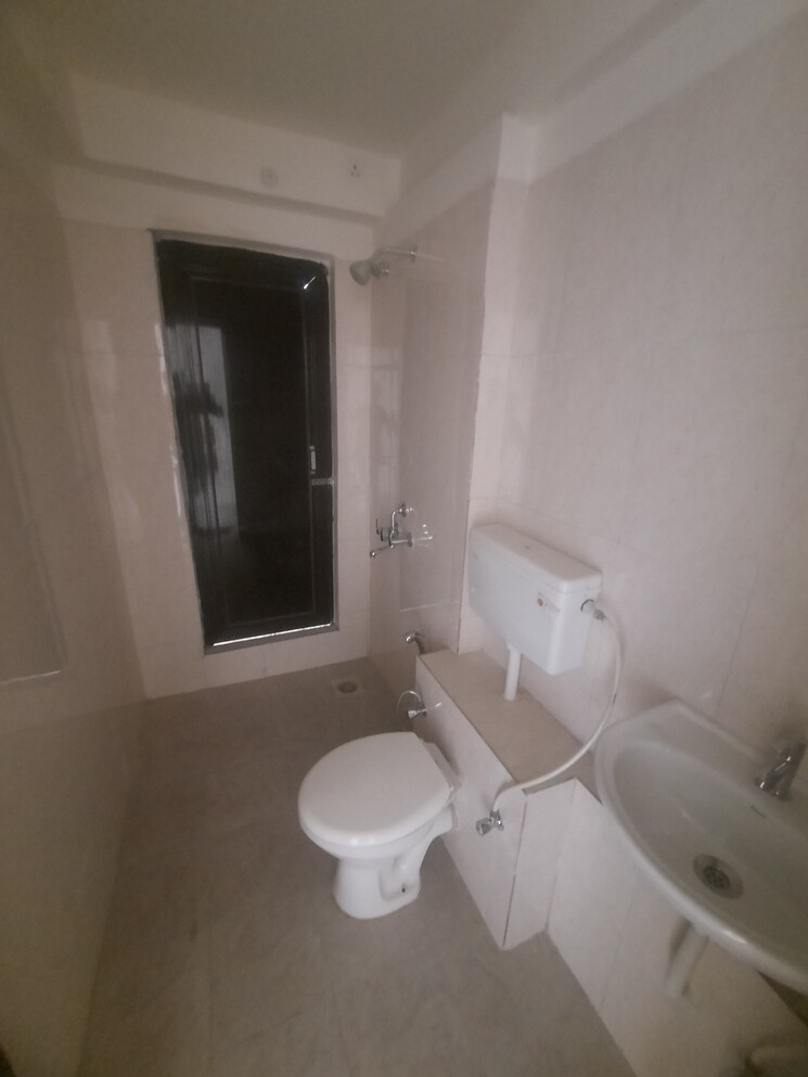 Attached Bathroom, puraniks-city-reserva 1 RK 274 Sq.Ft. Apartment In Ghodbunder Road Thane 9060532