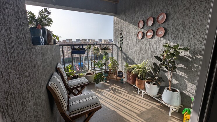 Balcony, yashada-vivanta-vantage-twenty-one 3 Bedroom 1303 Sq.Ft. Apartment In Pimpri Pune 9060537