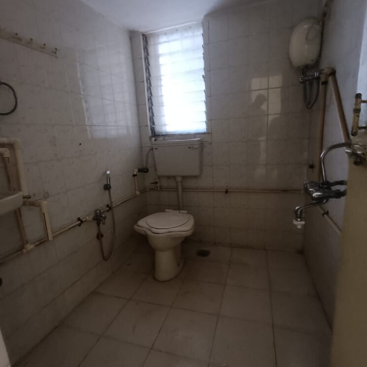 Bathroom, eden-rose-apartment 2 Bedroom 800 Sq.Ft. Apartment In Kanakia Road Thane 9060546