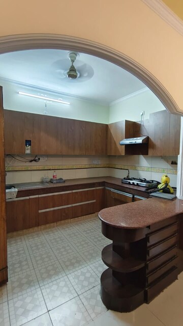 Kitchen in 3.5 BHK Apartment at Park Royal Apartment, Sector 56 – for Rent