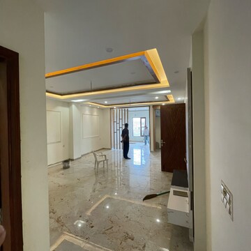 Building Lobby in 3 BHK Apartment at Saubhagya Apartments Faridabad, Sector 21d Indira Enclave – for Rent