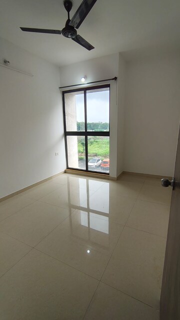 2 BHK Apartment For Rent in Lodha Palava Marvella A H, Dombivli East