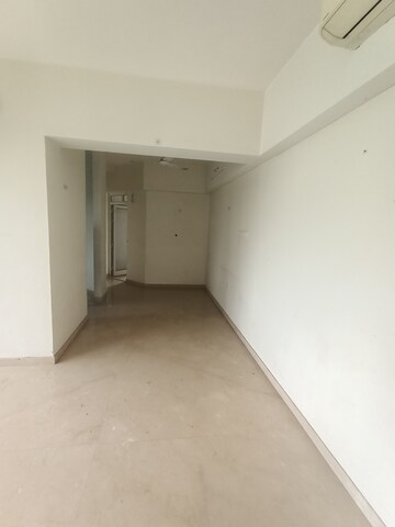 Room in 2 BHK Apartment at Godrej The Trees, Vikhroli East – for Rent