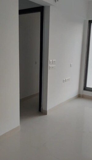 2 BHK Apartment For Sale in Sunteck City Avenue 4, Goregaon West