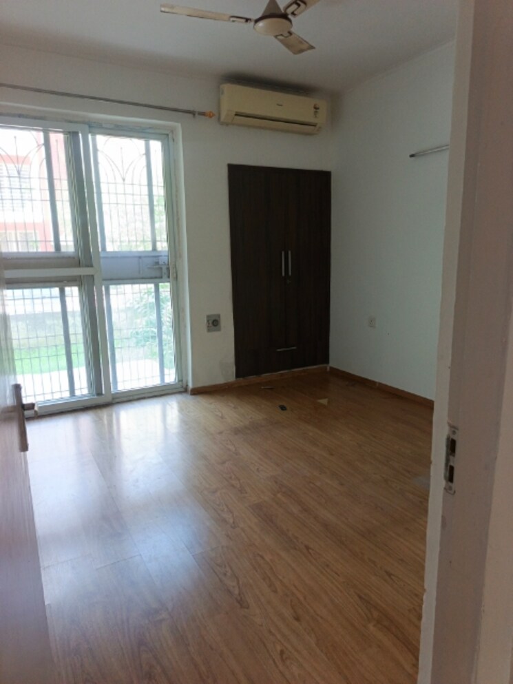 Room, orchid-island 2.5 Bedroom 1350 Sq.Ft. Builder Floor In Sector 51 Gurgaon 9060845