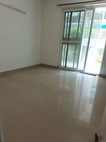 Room in 2.5 BHK Builder Floor at Orchid Island, Sector 51 – for Sale
