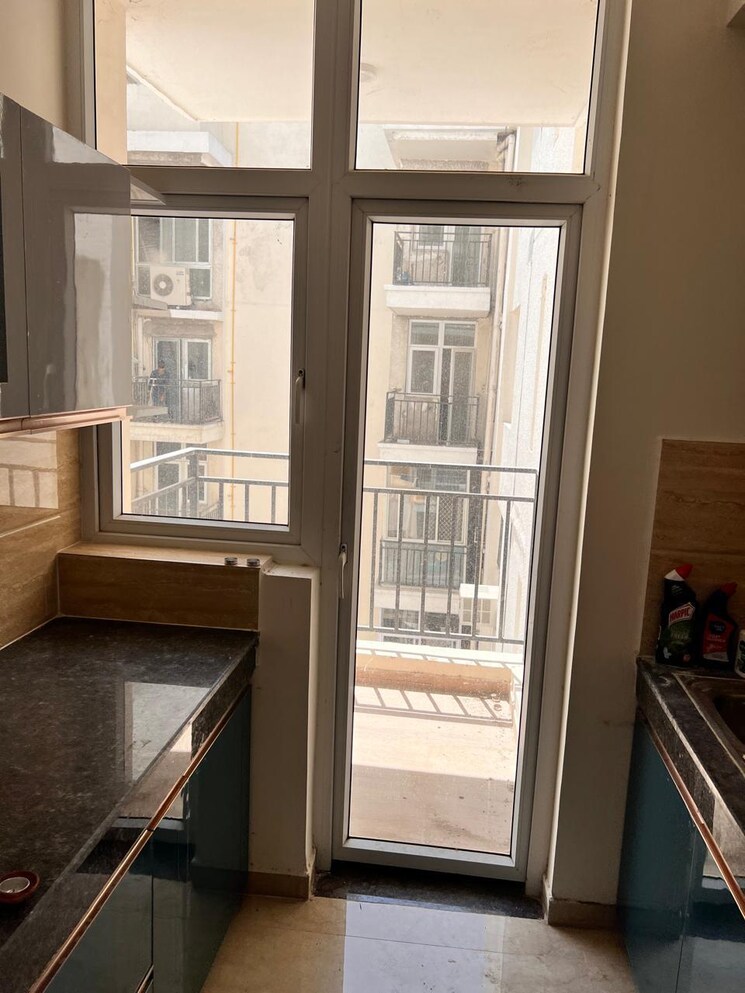 Kitchen, omaxe-the-palace 3 Bedroom 1552 Sq.Ft. Apartment In Gomti Nagar Lucknow 9060619