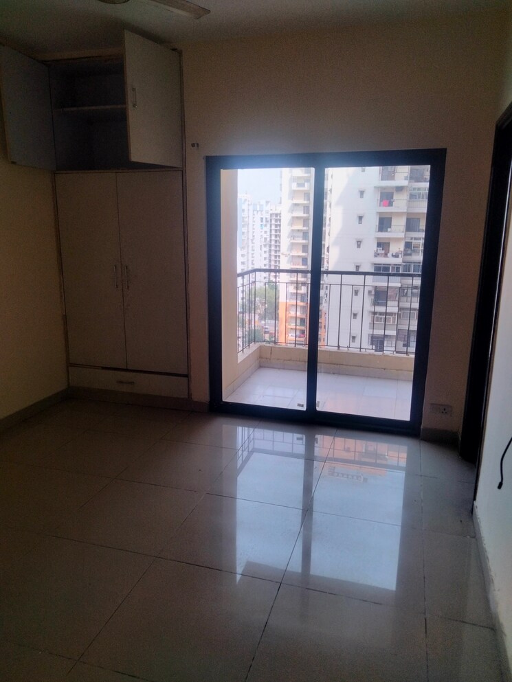 Room, charms-castle 2 Bedroom 975 Sq.Ft. Apartment In Raj Nagar Extension Ghaziabad 9060653