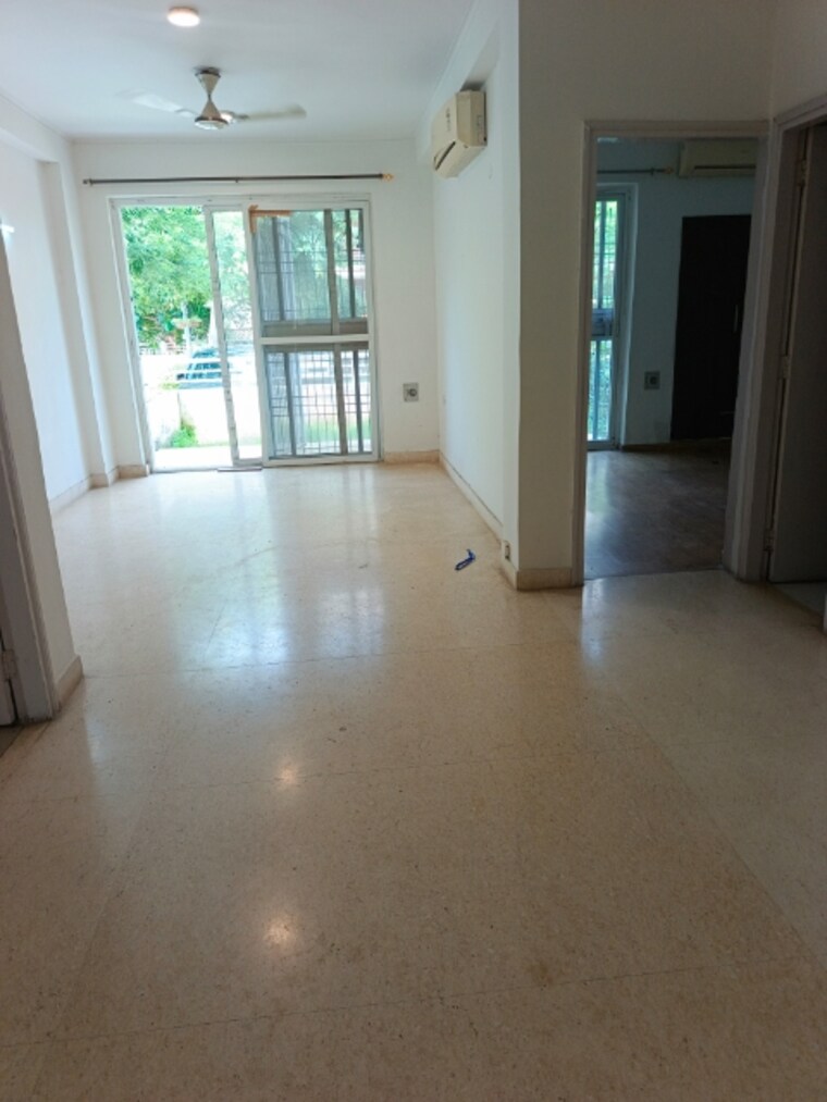 Room, orchid-island 2.5 Bedroom 1350 Sq.Ft. Builder Floor In Sector 51 Gurgaon 9060845