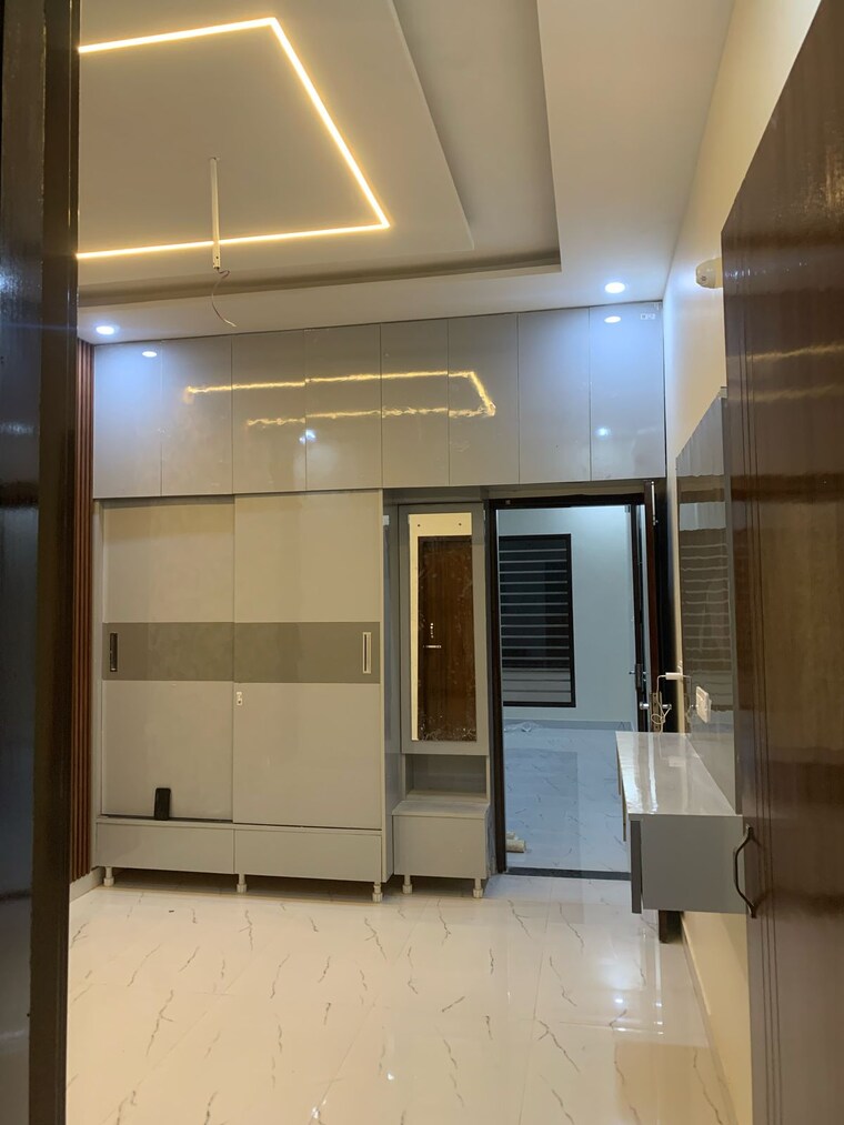 Room, kharar mohali road 3 Bedroom 103 Sq.Yd. Independent House In Kharar Mohali Road Kharar 9060665