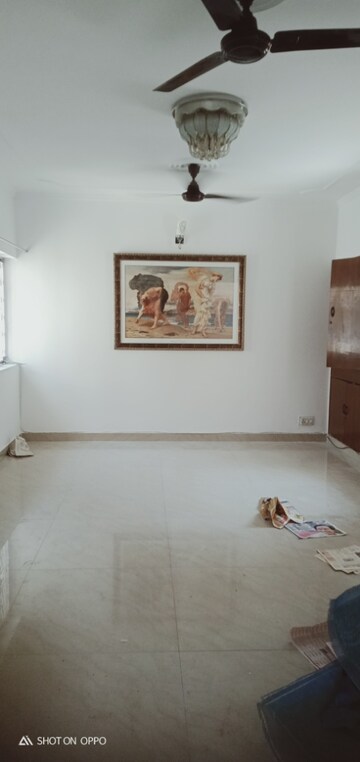 3 BHK Apartment For Rent in DDA Rosewood Apartments, Vasant Kunj