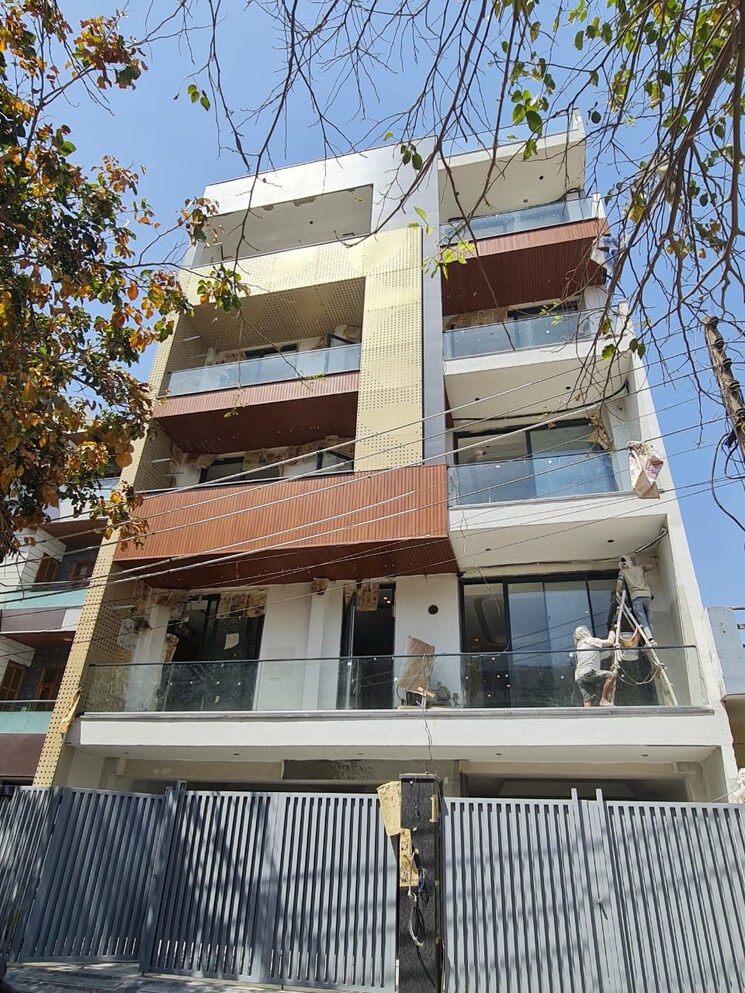 Exterior View, sector 57 4 Bedroom 316 Sq.Yd. Builder Floor In Sector 57 Gurgaon 9060645