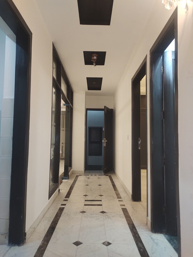 Kitchen, greater kailash i 3 Bedroom 2500 Sq.Ft. Builder Floor In Greater Kailash I Delhi 9060677