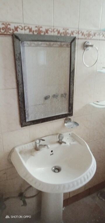 Bathroom in 3 BHK Apartment at DDA Rosewood Apartments, Vasant Kunj – for Rent