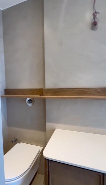 Furnished Amenities in 2 BHK Apartment at Starwing I Stay, Andheri East – for Sale