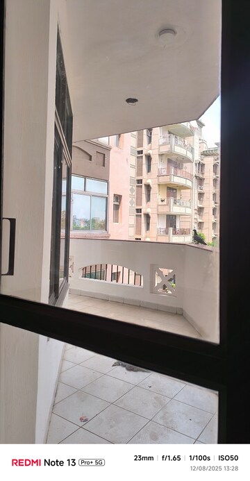 Kitchen in 3 BHK Apartment at Shiv Shakti Apartments Gurgaon, Sector 54 – for Rent