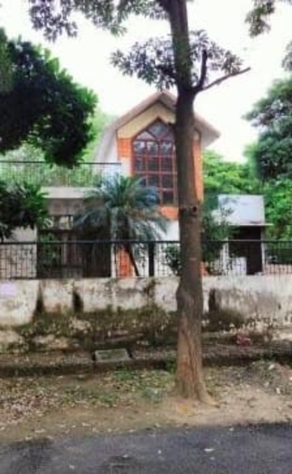 6 BHK Independent House For Sale in Preet Vihar