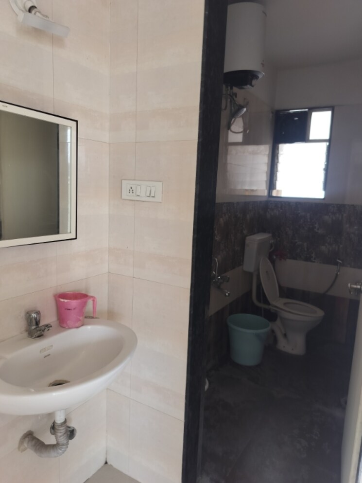 Bathroom, vishal-belleza 2 Bedroom 1130 Sq.Ft. Apartment In Hadapsar Pune 9060755