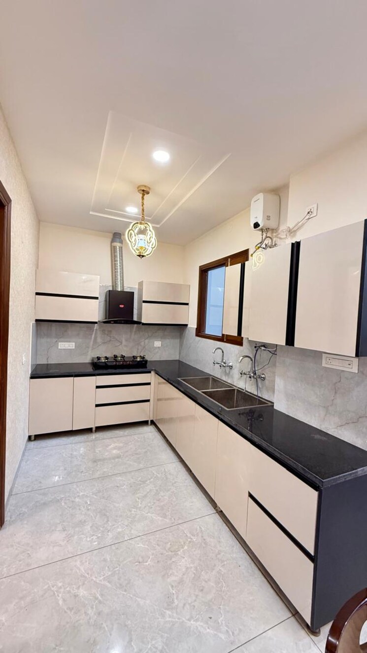 Kitchen, jhungian road 3 Bedroom 95 Sq.Yd. Independent House In Jhungian Road Mohali 9060814