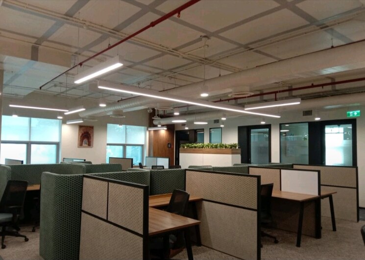 Team Area, vijay nagar Commercial Office Space 2000 Sq.Ft. In Vijay Nagar Indore 9060815