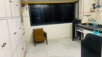Kitchen in 2.5 BHK Apartment at Sutra Vihar, Naupada – for Rent