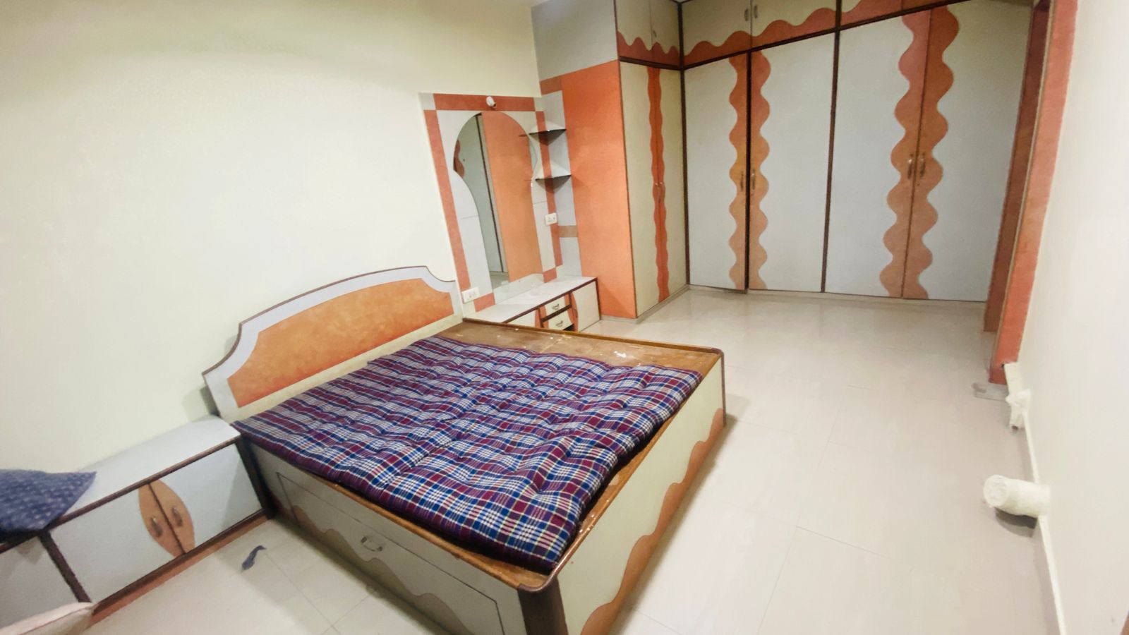 2.5 BHK Apartment For Rent in Sutra Vihar