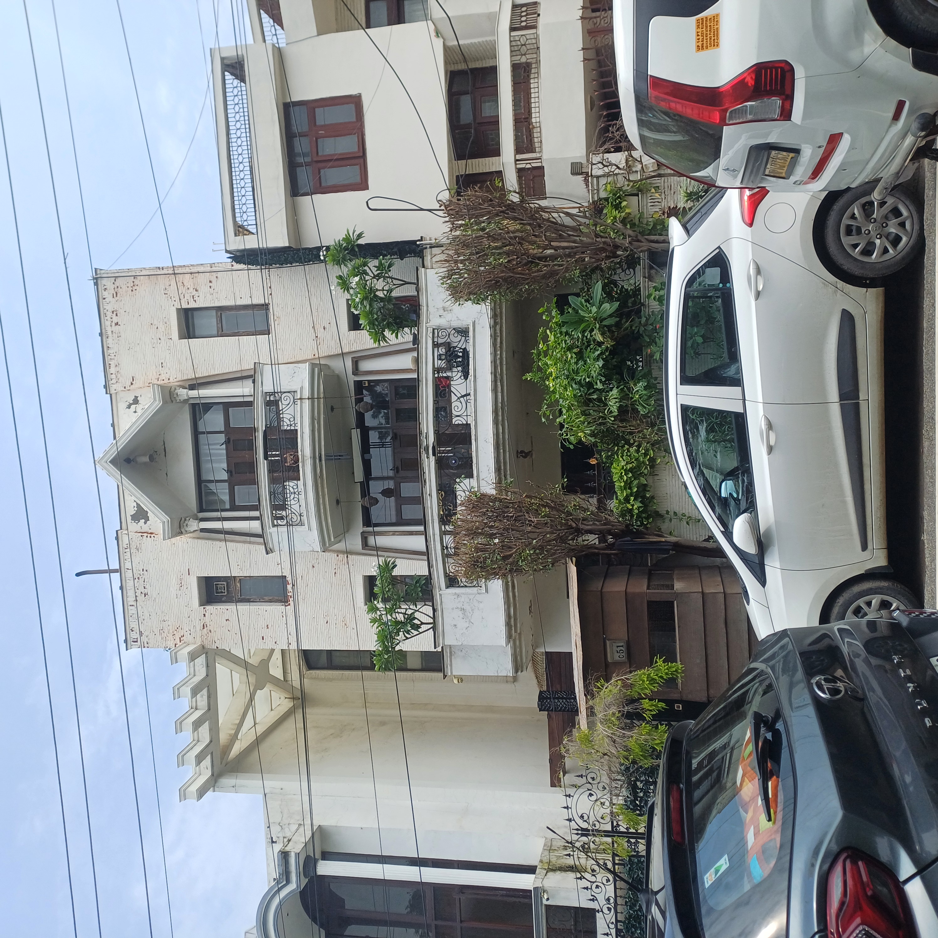 6+ BHK + Pooja Room,Servant Room,Study Room,Extra Room Independent House For Sale in Sector 26