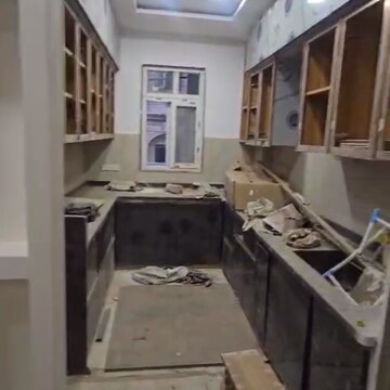3 BHK Builder Floor For Sale in Rohini Sector 16