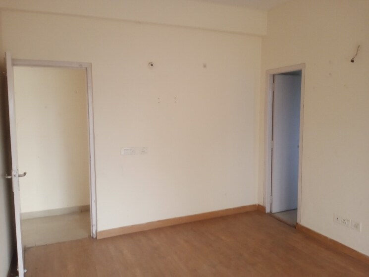 Room, sidhartha-ncr-one 3.5 Bedroom 2070 Sq.Ft. Apartment In Sector 95 Gurgaon 9060912