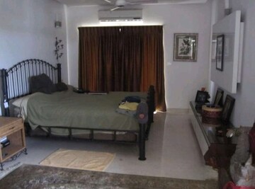Living Room in 3 BHK Apartment at Hiro Towers, Sadashiva Nagar – for Rent