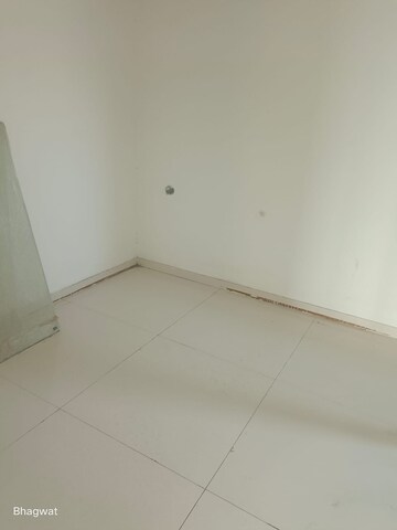 Room in 5 BHK Apartment at Majestique Signature Towers, Balewadi – for Sale