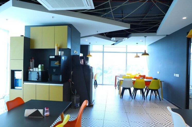 Team Area, koregaon park Commercial Office Space 8100 Sq.Ft. In Koregaon Park Pune 9060922