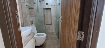 Bathroom in 2 BHK Apartment at Lashkaria Empress, Andheri West – for Rent