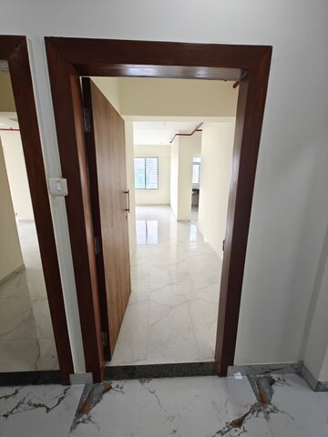 Room in 1 BHK Apartment at Grant Road – for Sale