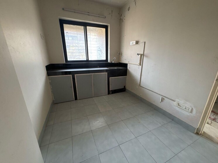 Room, dn nagar 2 Bedroom 799 Sq.Ft. Apartment In Dn Nagar Mumbai 9060964