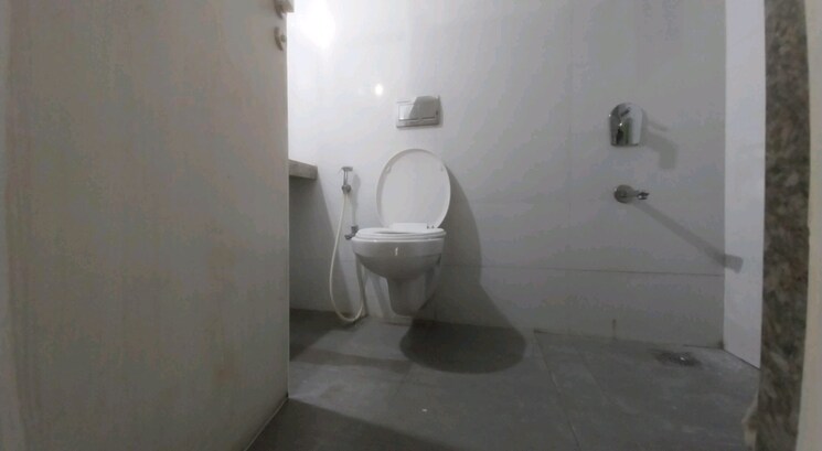 Bathroom, rustomjee-urbania-azziano 2 Bedroom 1000 Sq.Ft. Apartment In Thane West Thane 9060984