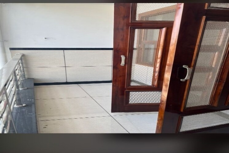 Balcony, sector 23 dwarka 4 Bedroom 2250 Sq.Ft. Builder Floor In Sector 23 Dwarka Delhi 9060983