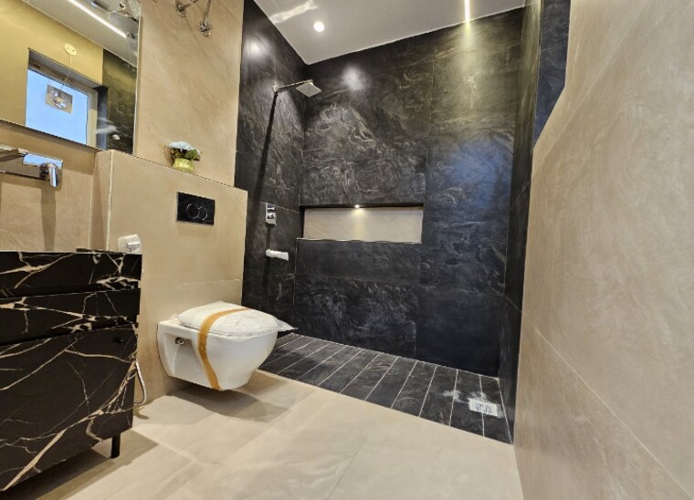 Bathroom, pavitra-luxury-residences 3.5 Bedroom 1850 Sq.Ft. Apartment In Patiala Road Zirakpur 9060993