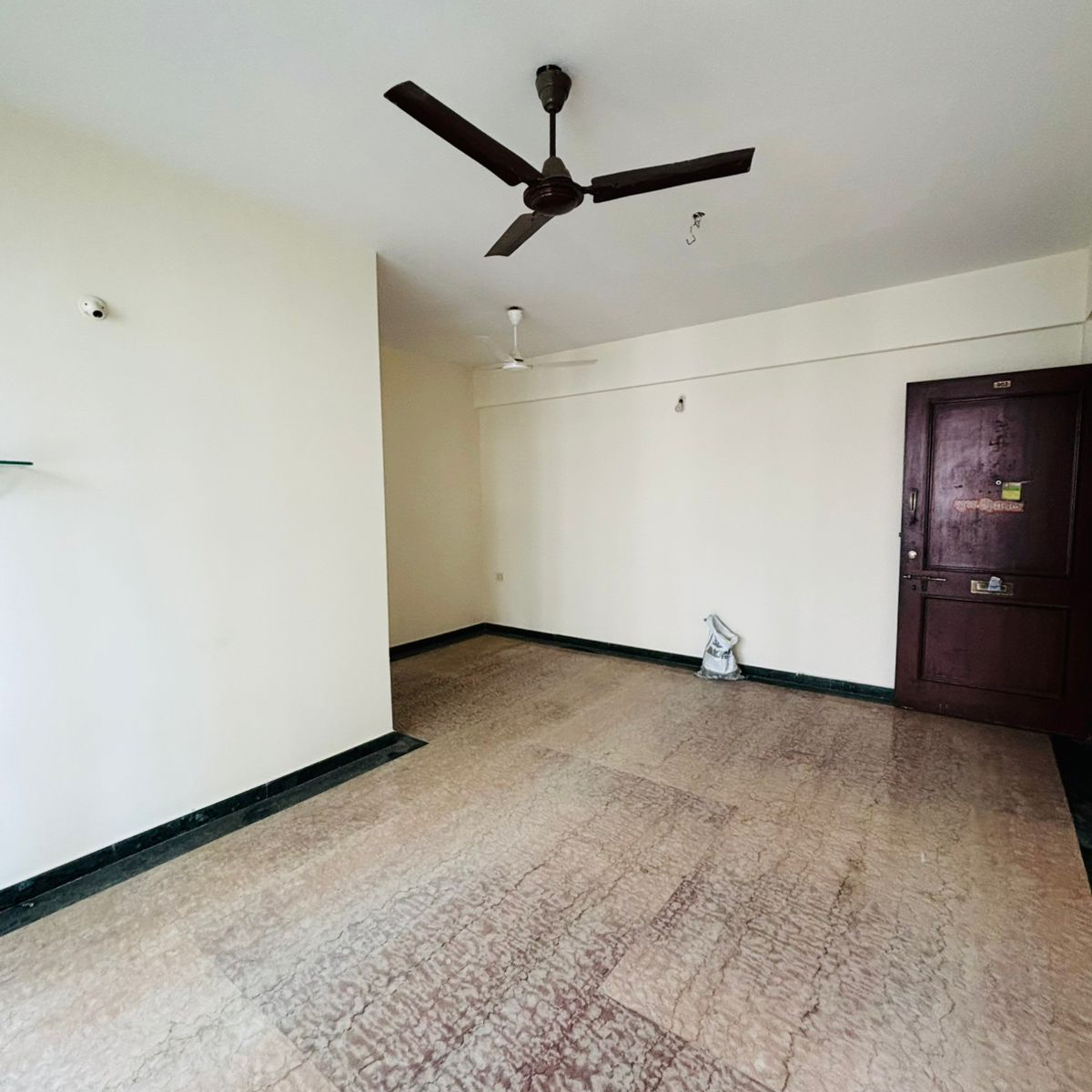 1 BHK Apartment For Rent in Hiranandani Estate Silverlink