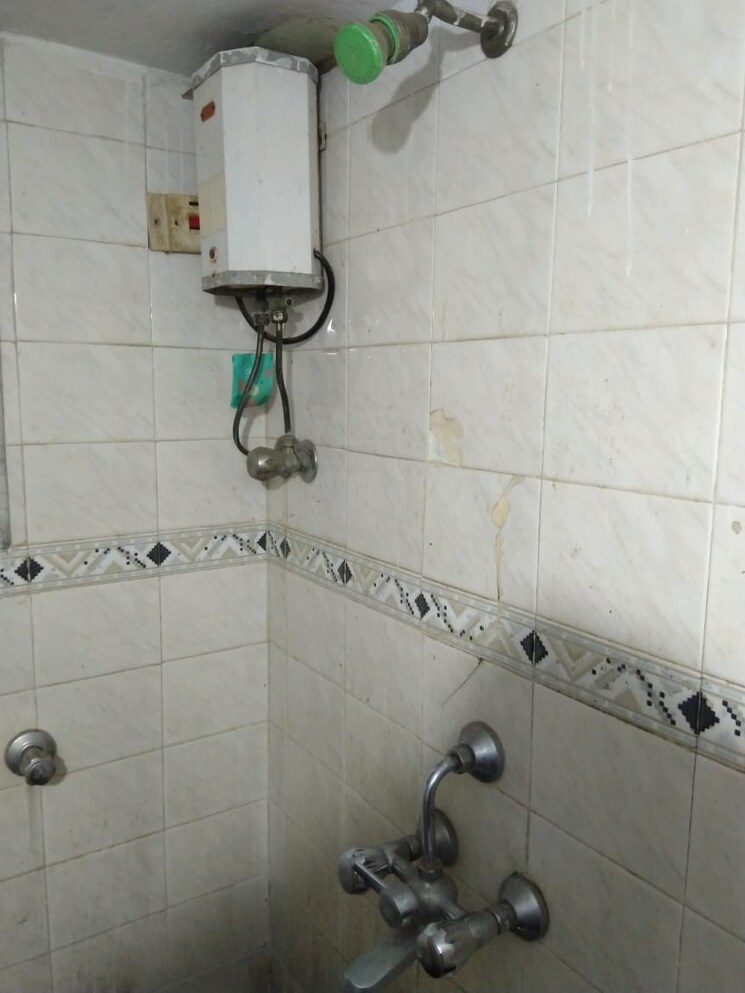 Bathroom, dosti-estates 1 Bedroom 360 Sq.Ft. Apartment In Wadala East Mumbai 9061016