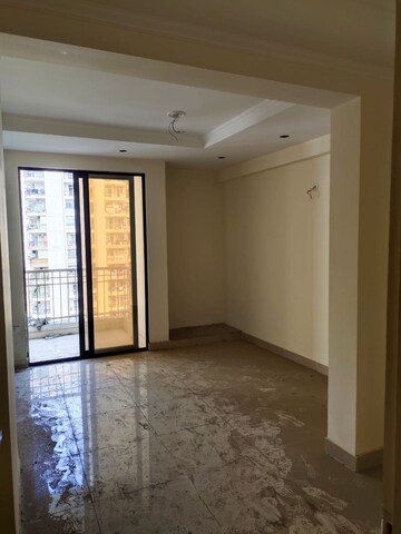 Room in 4 BHK Apartment at JKG Palm Resort, Raj Nagar Extension – for Sale