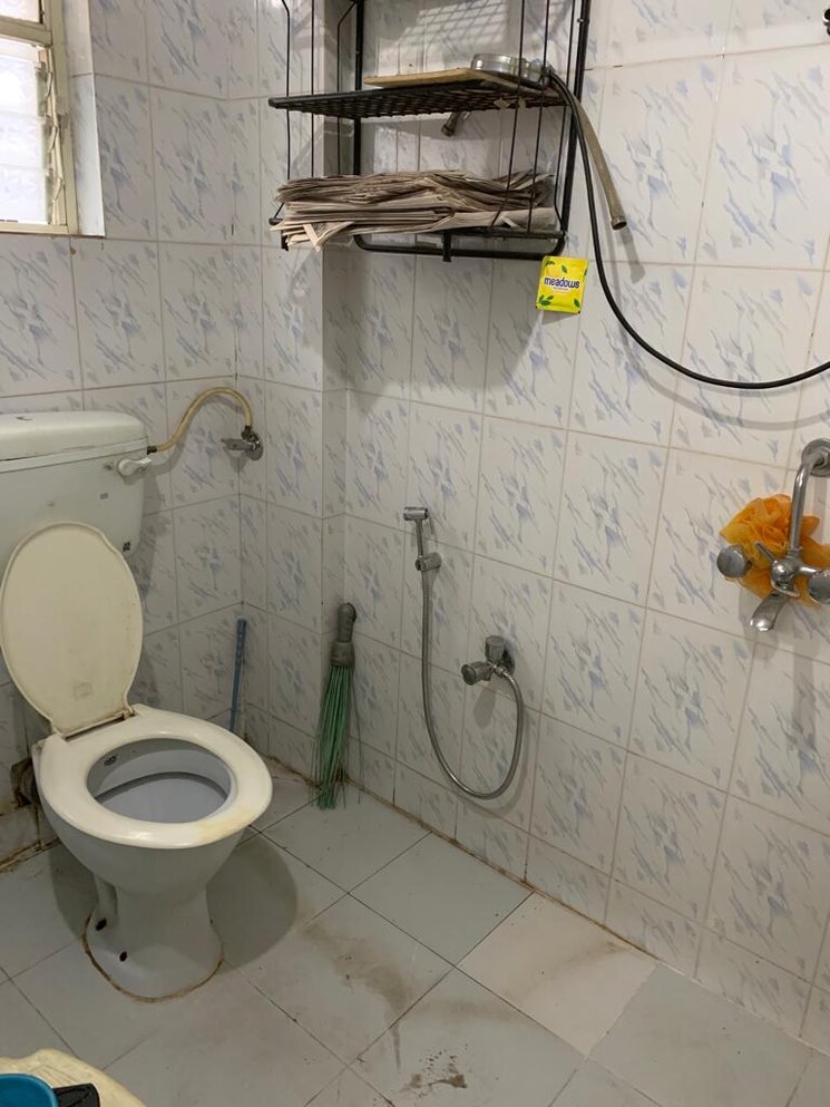 Attached Bathroom, vriddhi-padma-madhav 2 Bedroom 587 Sq.Ft. Apartment In Dahanukar Colony Pune 9061031