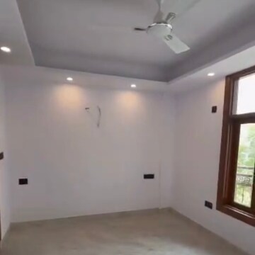 Room in 2 BHK Builder Floor at Vasant Kunj – for Sale