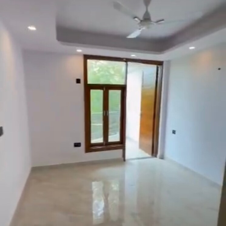 Room, vasant kunj 2 Bedroom 90 Sq.Yd. Builder Floor In Vasant Kunj Delhi 9061074