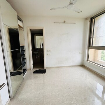 Building Lobby in 1 BHK Apartment at Hiranandani Solitaire Studio Apartment, Hiranandani Estate – for Rent