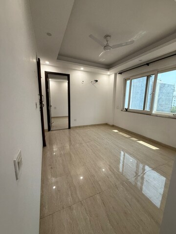 Room in 3 BHK Apartment at Windlass River Valley, Harrawala – for Rent