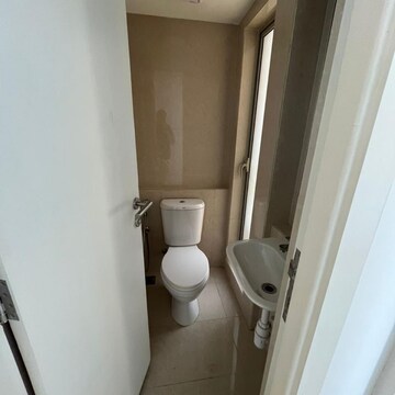 Building Lobby in 1 BHK Apartment at Hiranandani Estate Solitaire C, Hiranandani Estate – for Rent