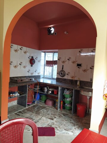 Furnished Amenities in 6+ BHK Independent House at Madhyamgram – for Sale