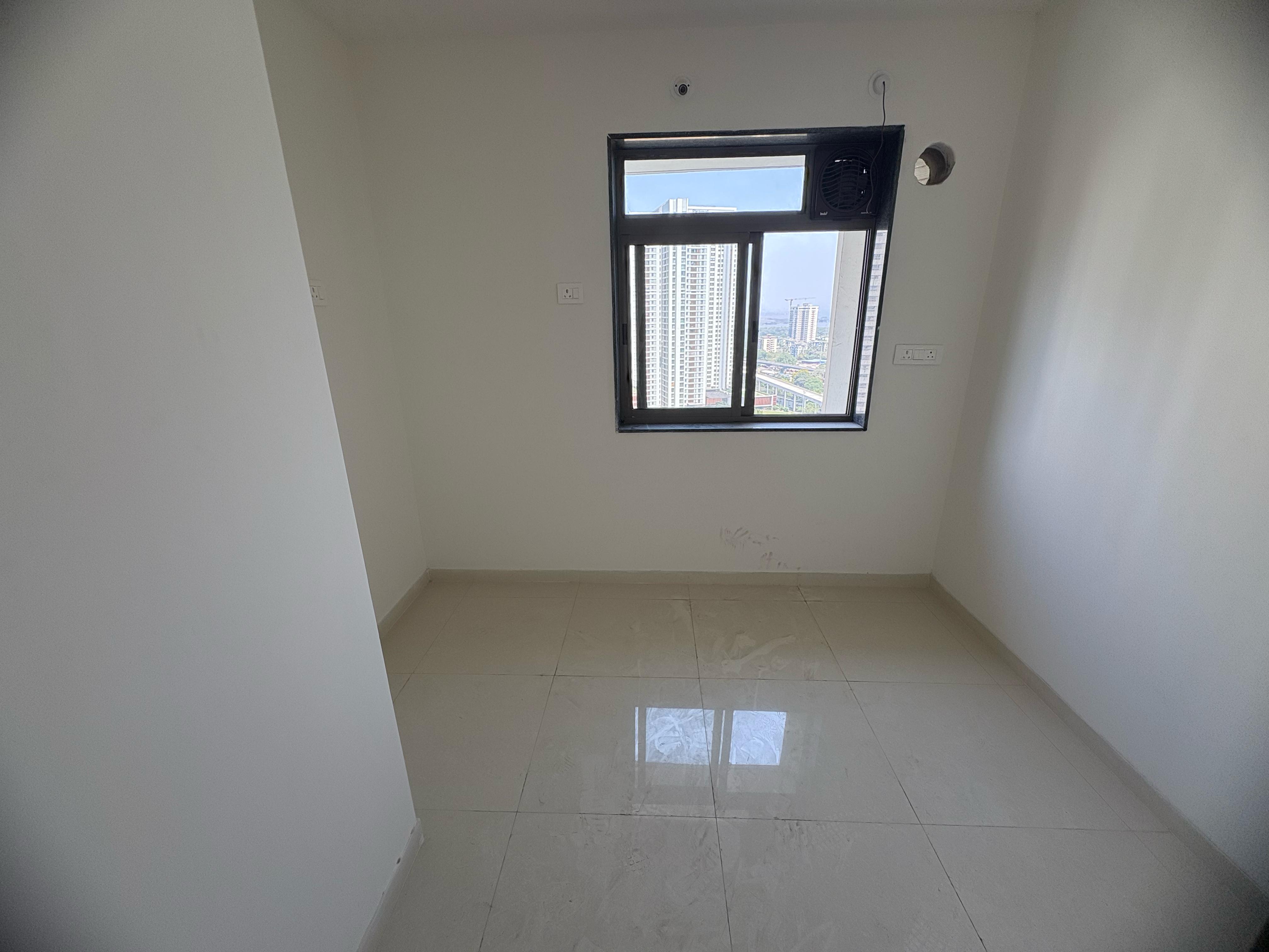 2 BHK + Pooja Room Apartment For Sale in Dosti West County